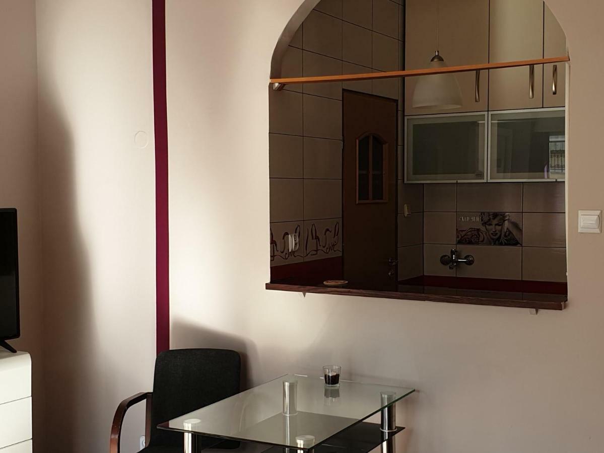 Apartament Mini Centrum Szczecin Buitenkant foto